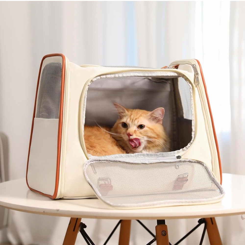 Faux leather soft sided retro style pet/cat carrier NWT. For cats up to 22 lbs - Picture 7 of 10